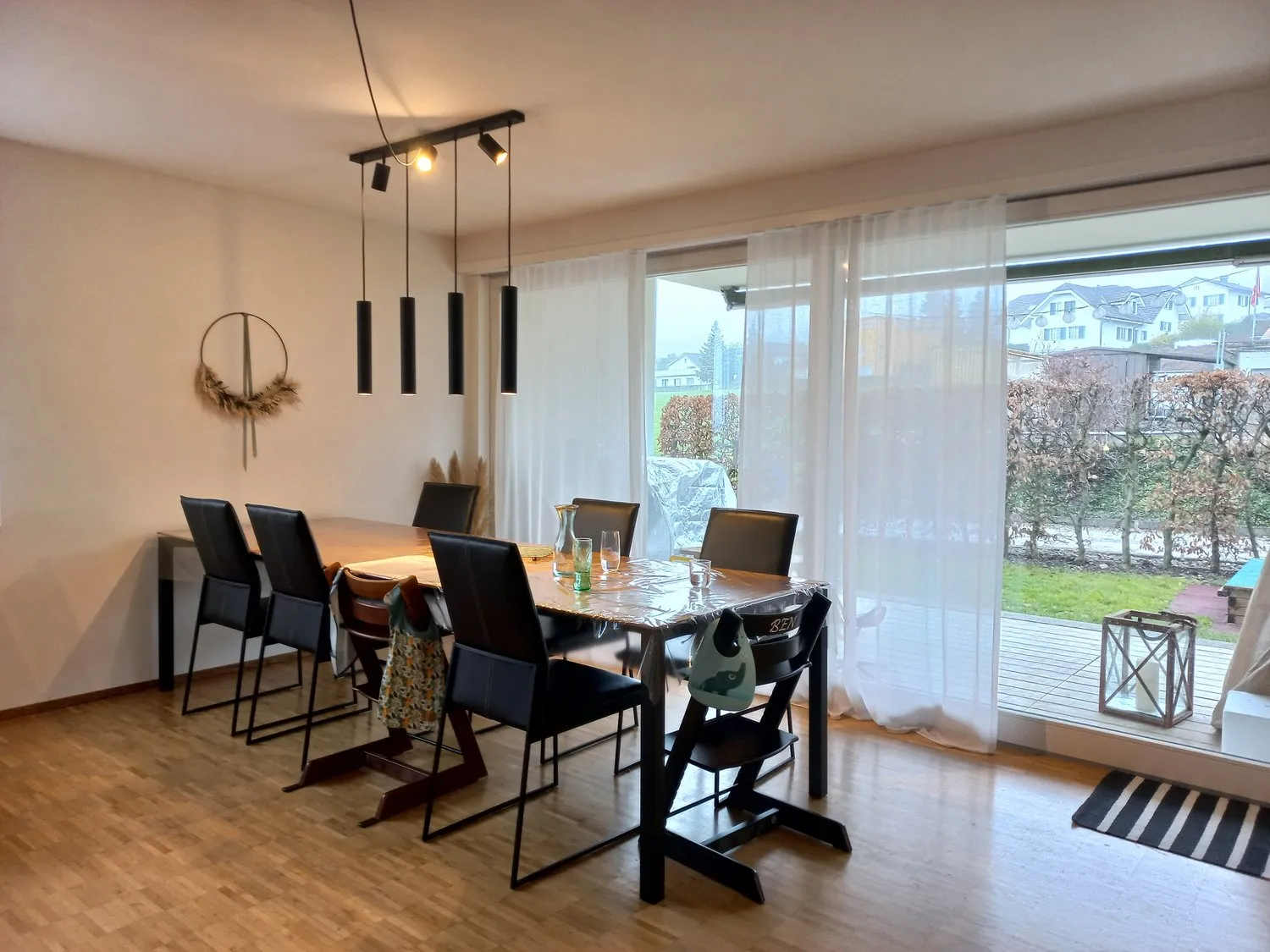Grosszügige Gartenwohnung im Eigentumsstandard