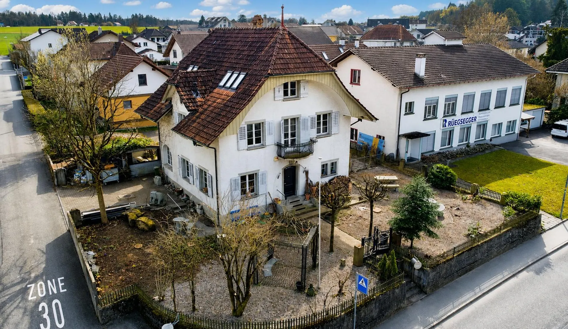 Historisches Herrenhaus in Bätterkinden