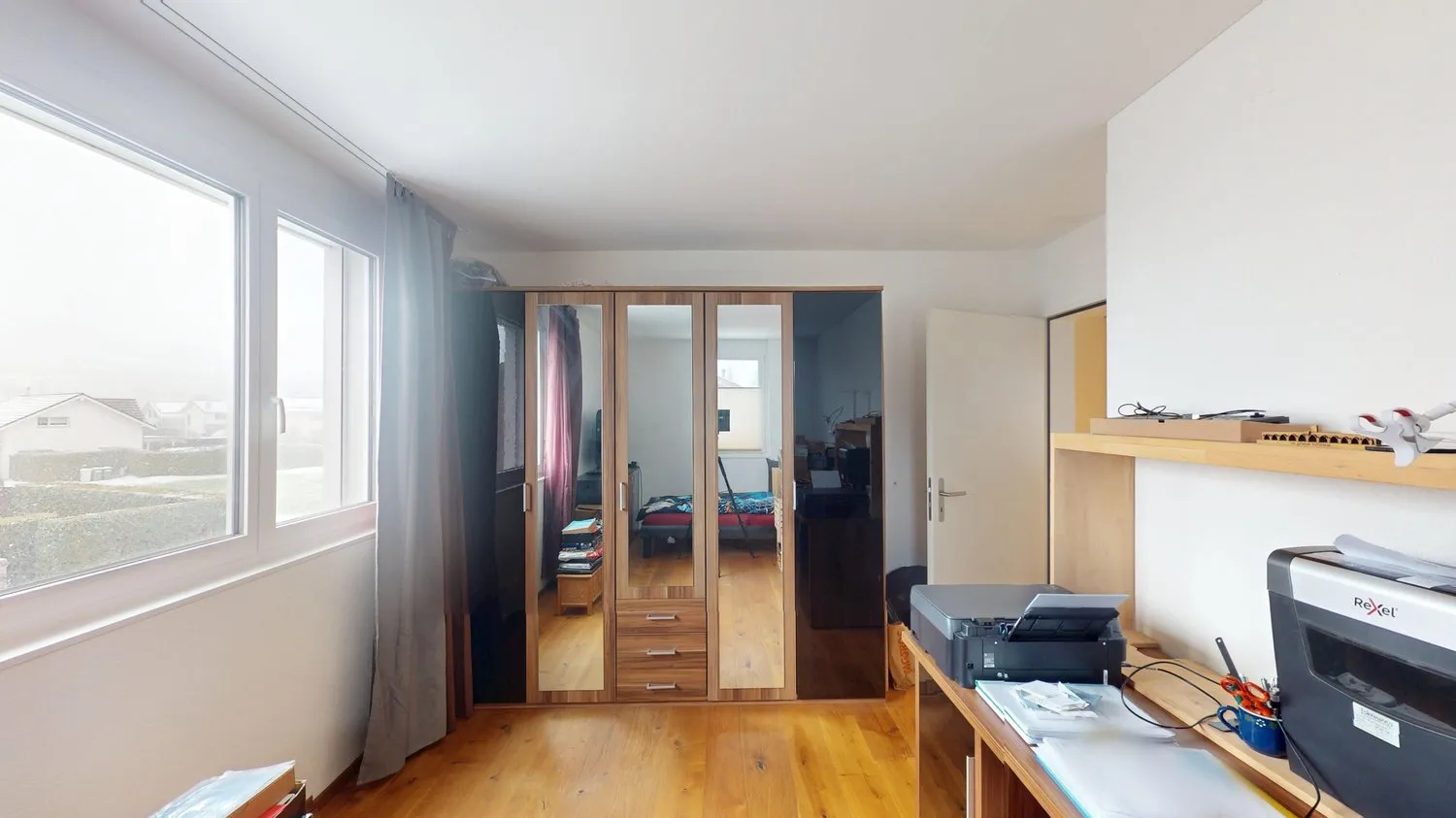 Image 7