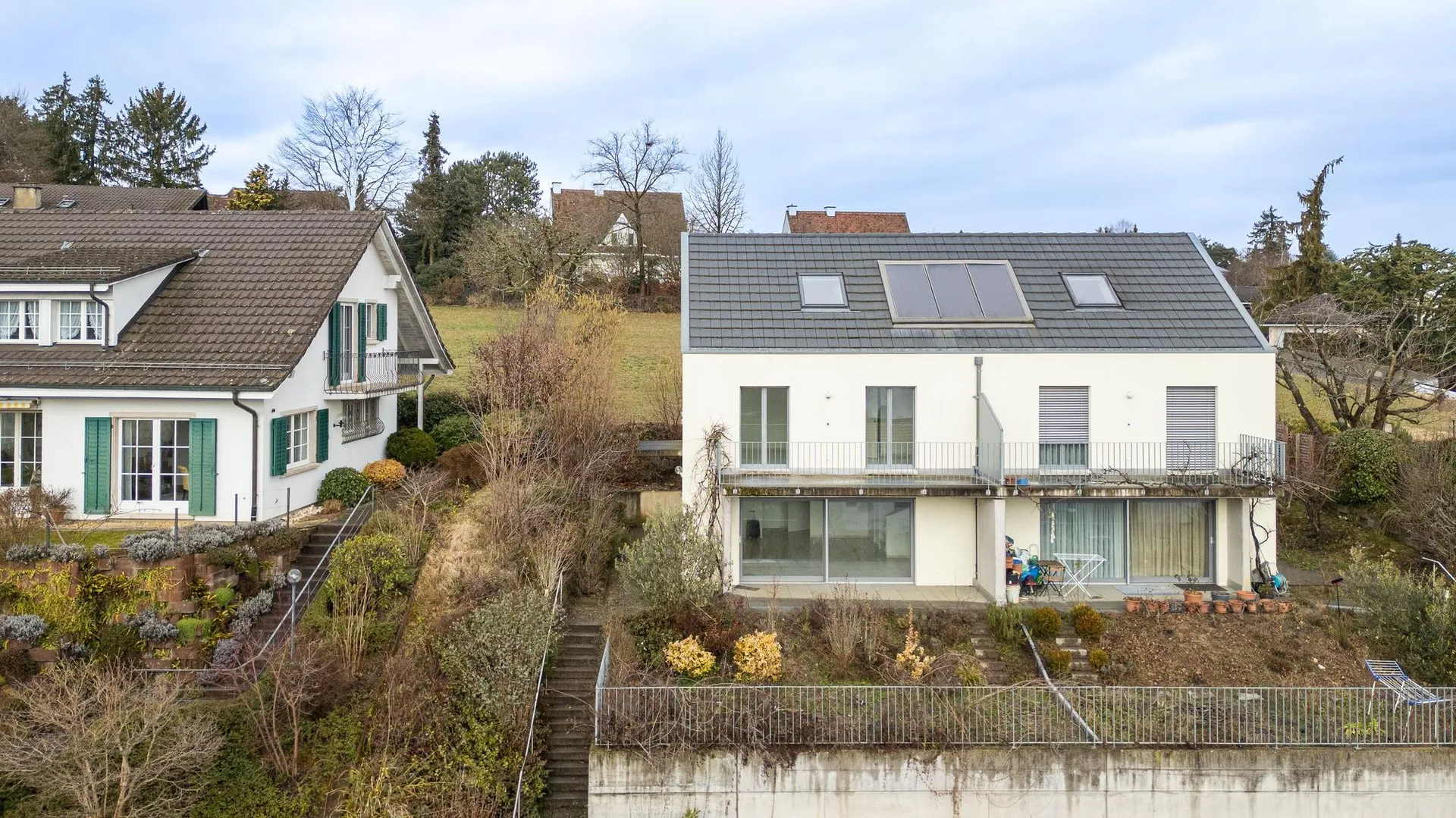 Modernes 5.5-Zimmer-Haus mit Panoramablick in Allschwil