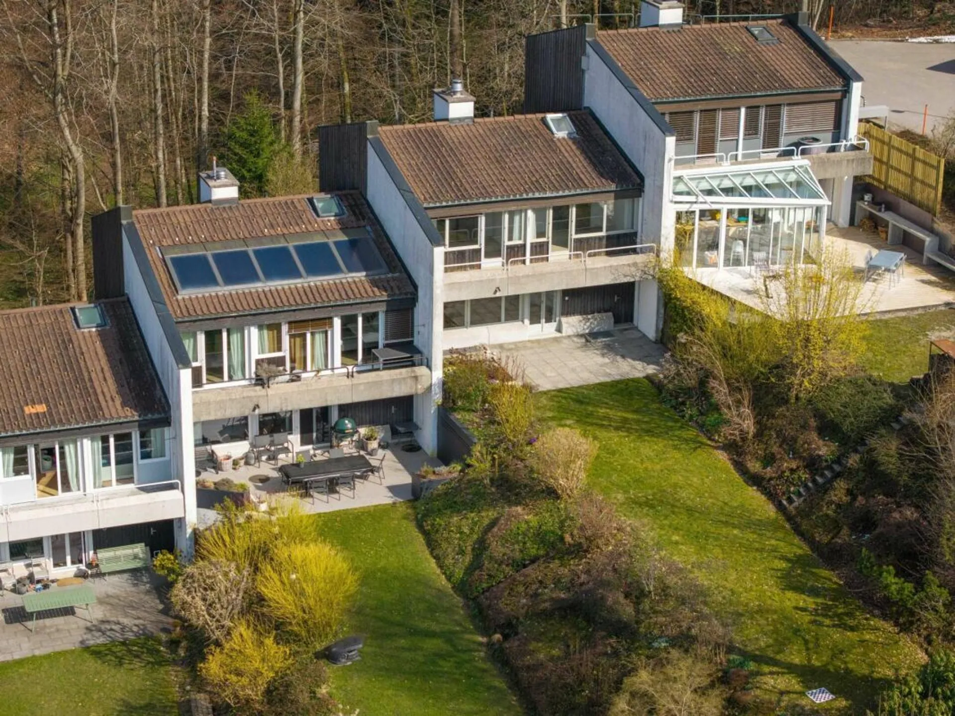5.5 Zimmer Einfamilienhaus am Waldrand, 141 m², CHF 1'140'000.-