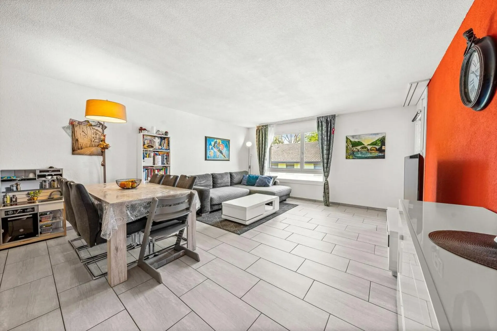 Gepflegtes Wohnen im Grünen - 4.5-Zimmer-Wohnung in Bösingen