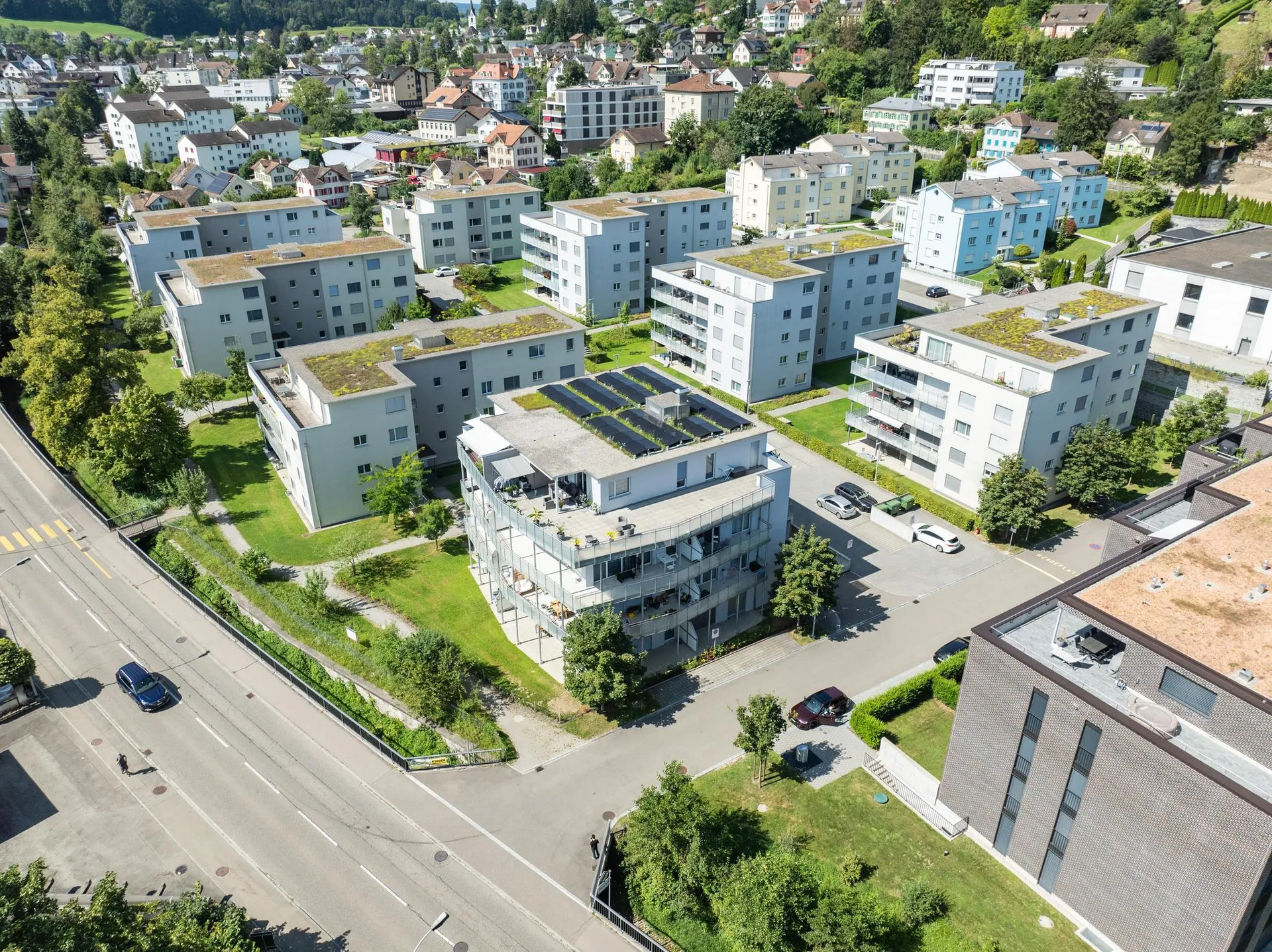 Moderne 3.5-Zimmer-Wohnung mit grosszügigem Balkon