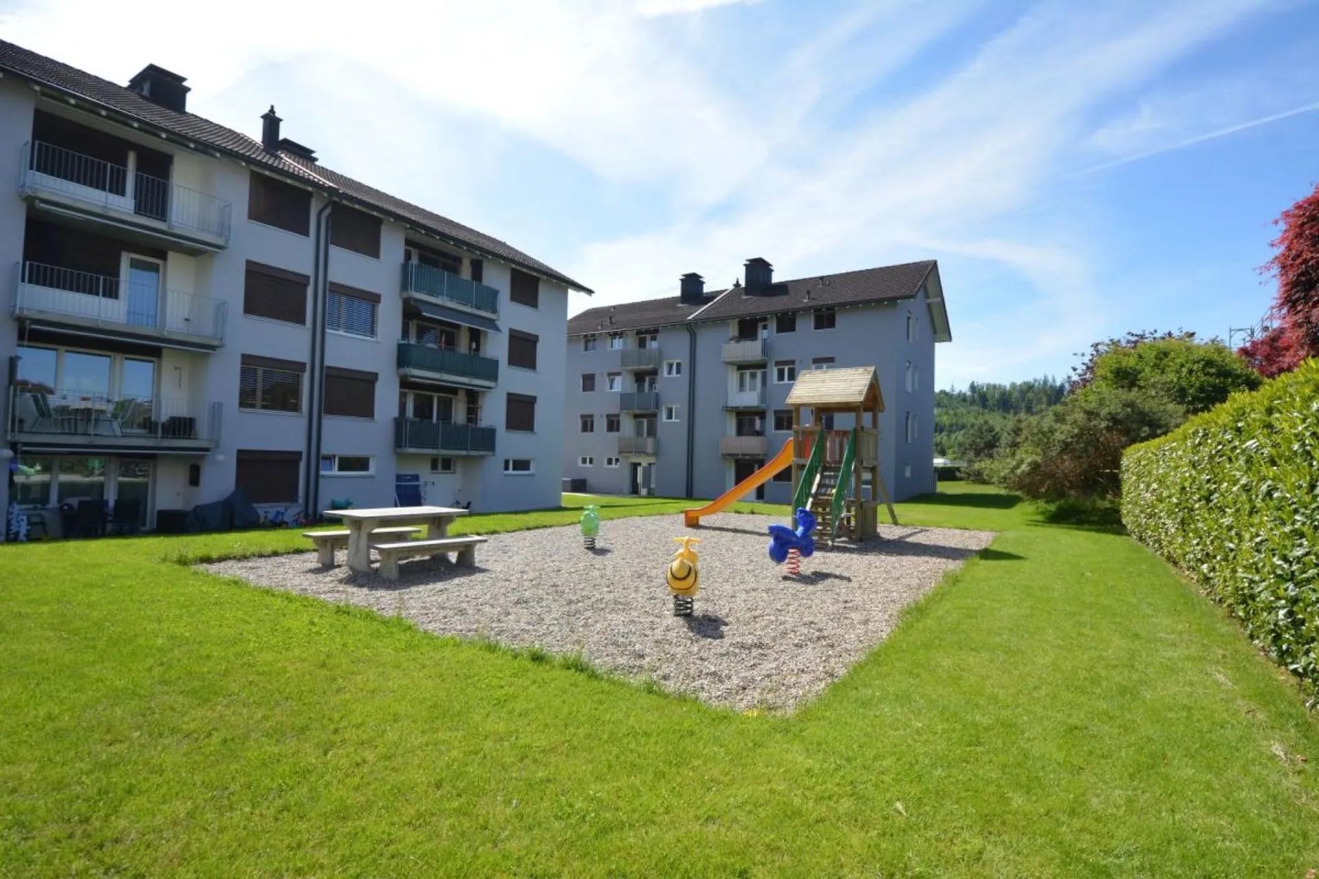 Familienfreundliche Wohnung im Grünen