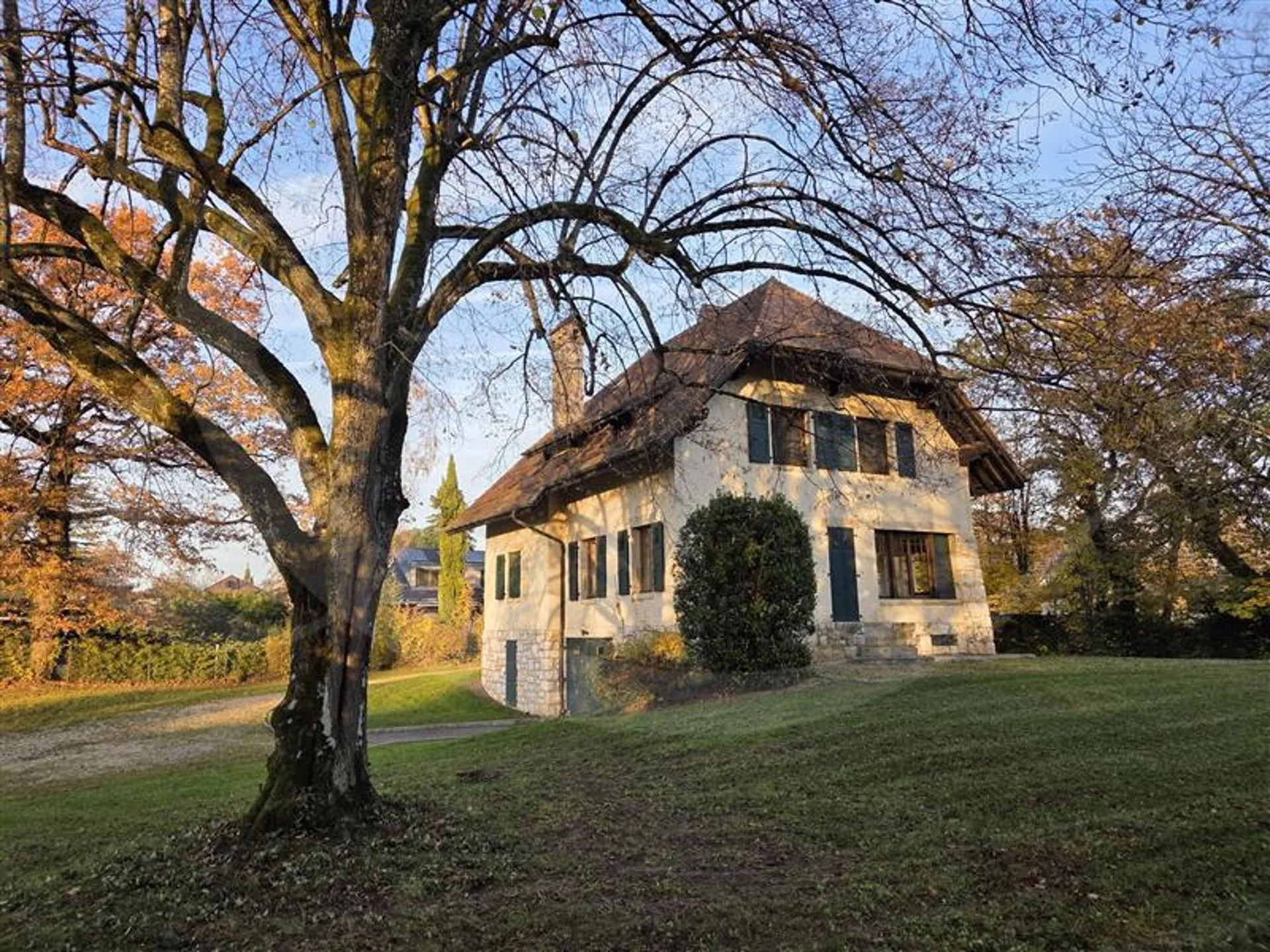 11 Ch. de La Chênaie, maison familiale avec jardin et beaux volumes