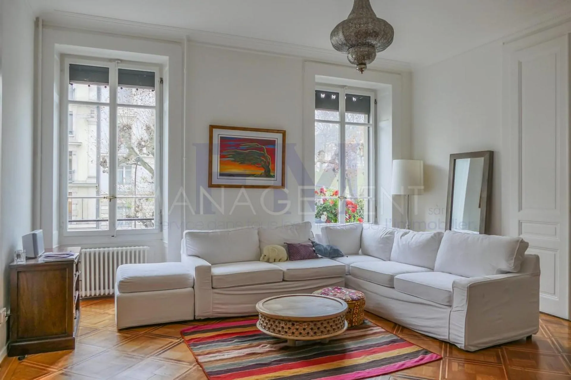 Centre-Ville - Bd Helvétique - 6.5 pcs, d'env.149m2 au 1er étage