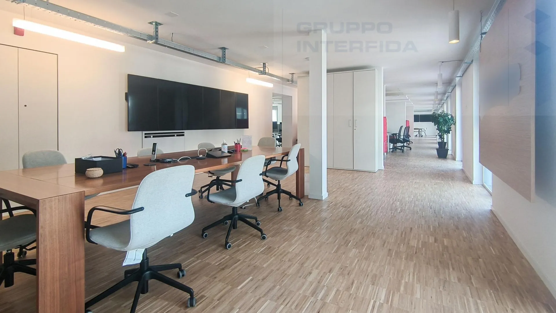 MODERNO UFFICIO OPEN SPACE