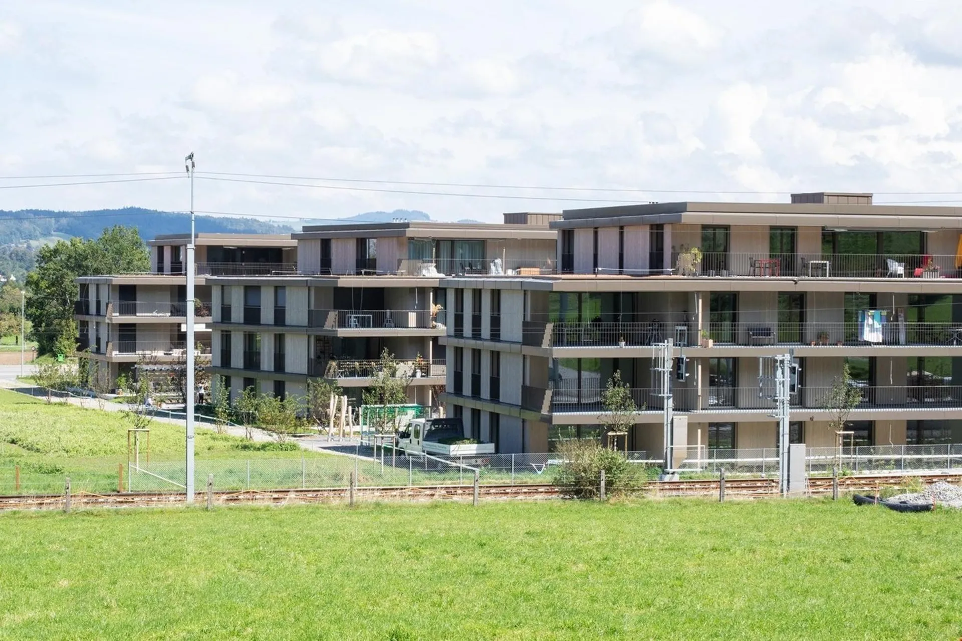 Suchen Sie ein stadtnahes Zuhause mit modernem Ausbaustandart?