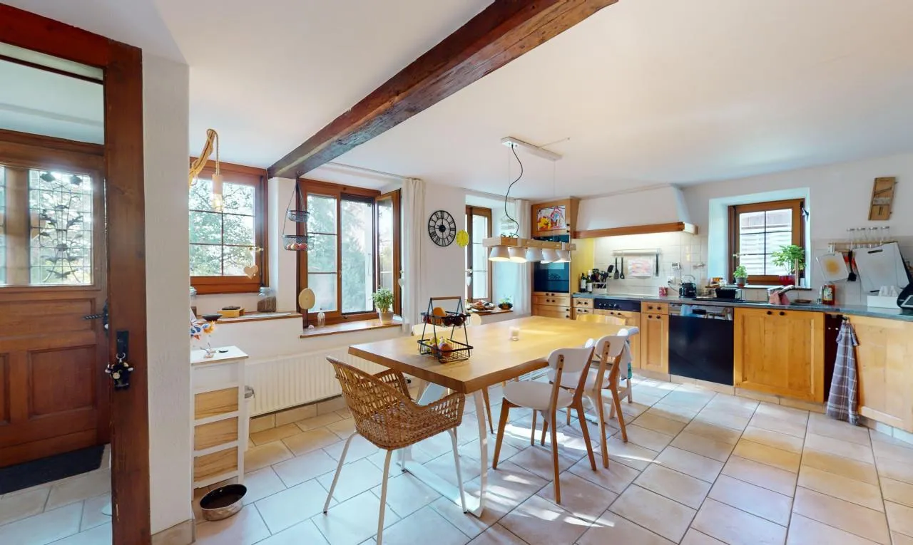 APPARTEMENT DE 4.5 PIÈCES AVEC JARDIN PRIVATIF À SOTTENS