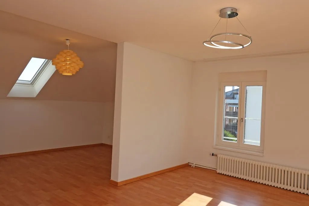 Moderne 3,5-Zimmer-Wohnung an zentraler Lage zu vermieten