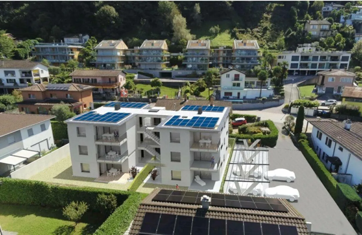 Appartamento 1 di  3.5 locali piano terra con giardino