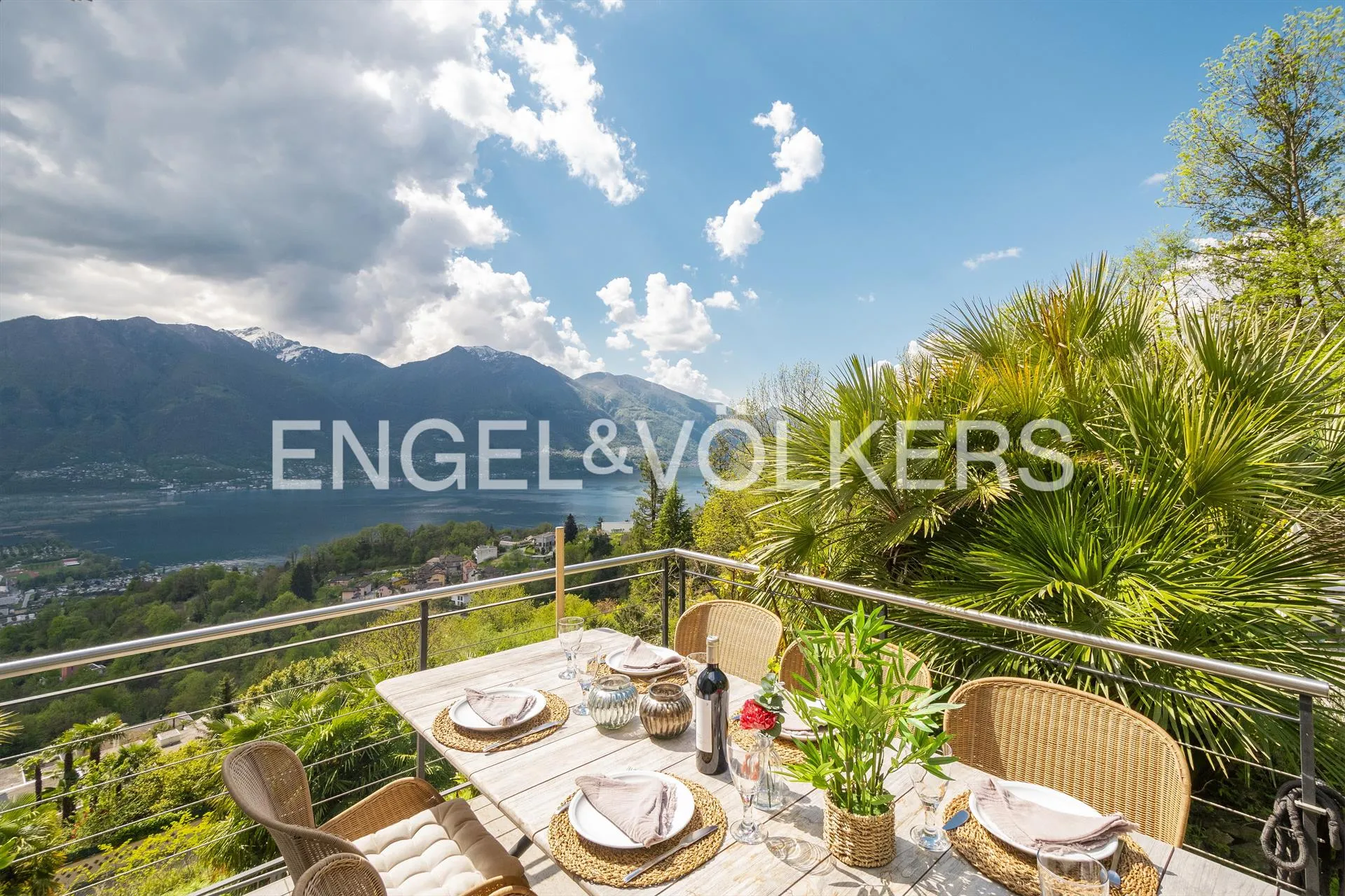 Modernes Ferienhaus mit Pool (78)