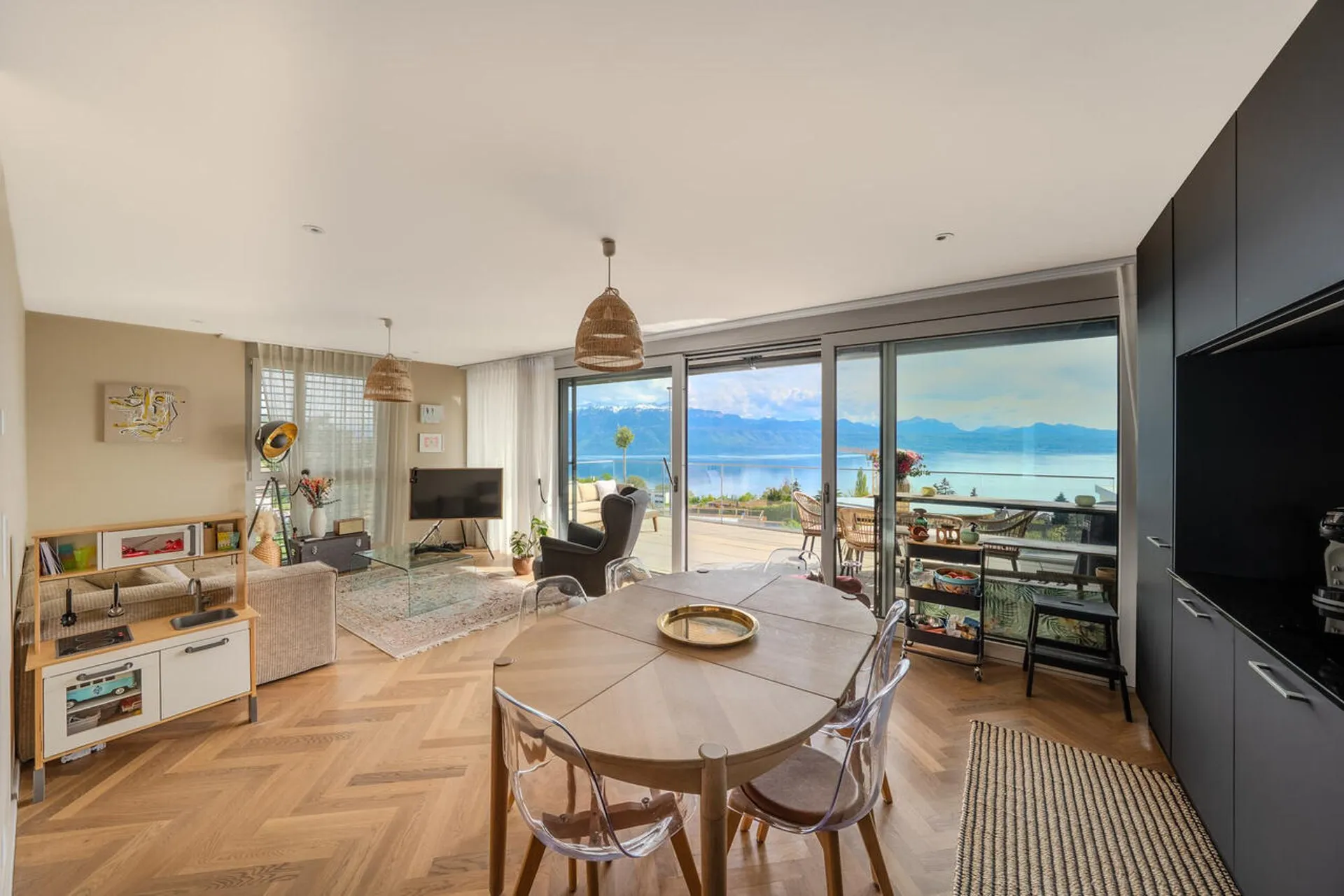Appartement contemporain de 3.5 pièces avec vue panoramique