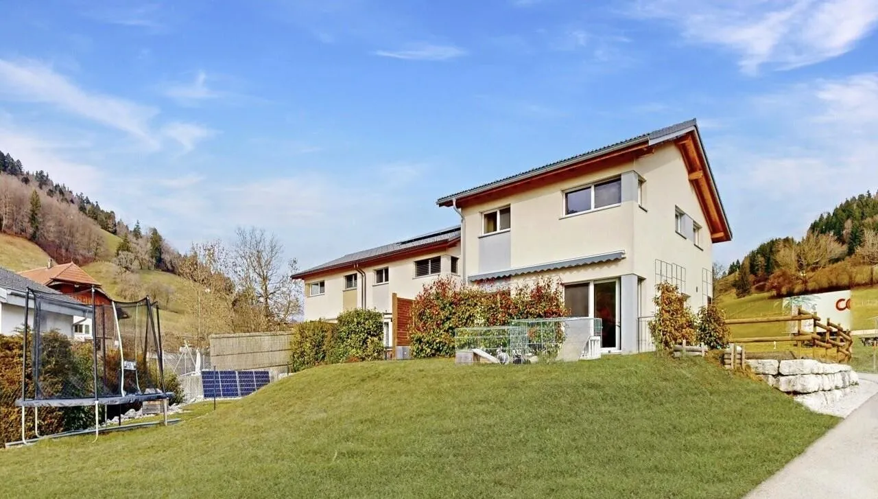 Villa individuelle lumineuse avec jardin