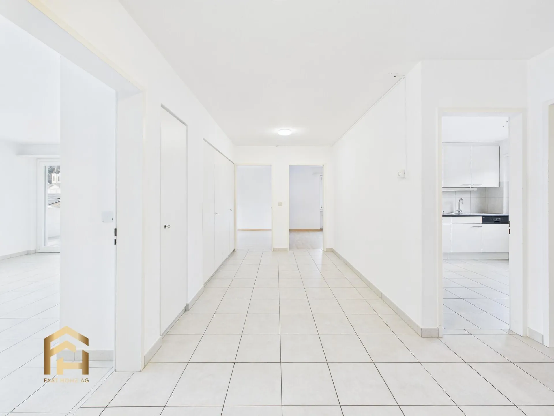 Wohntraum im Wallis  4.5 Zimmer, Balkon und viel Licht