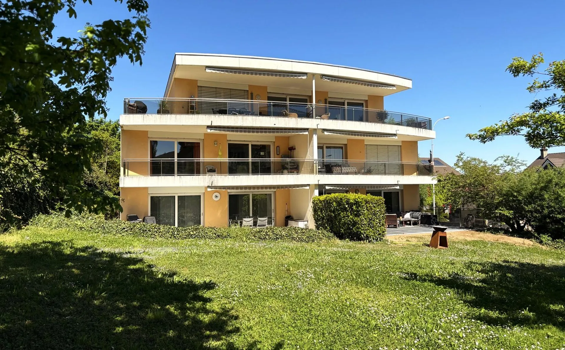 Très bel appartement de 5,5 pièces à Bevaix