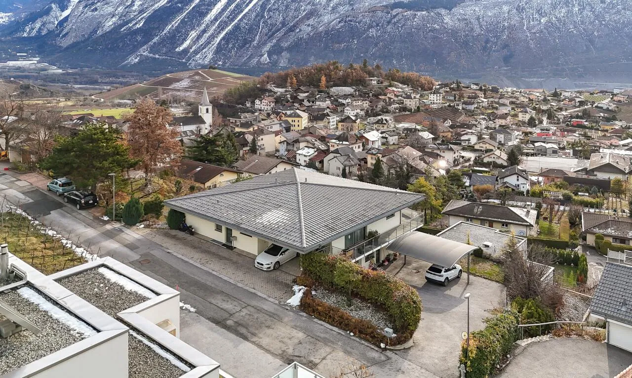 Superbe maison de 7 pièces avec logement 4½ séparé – Miège