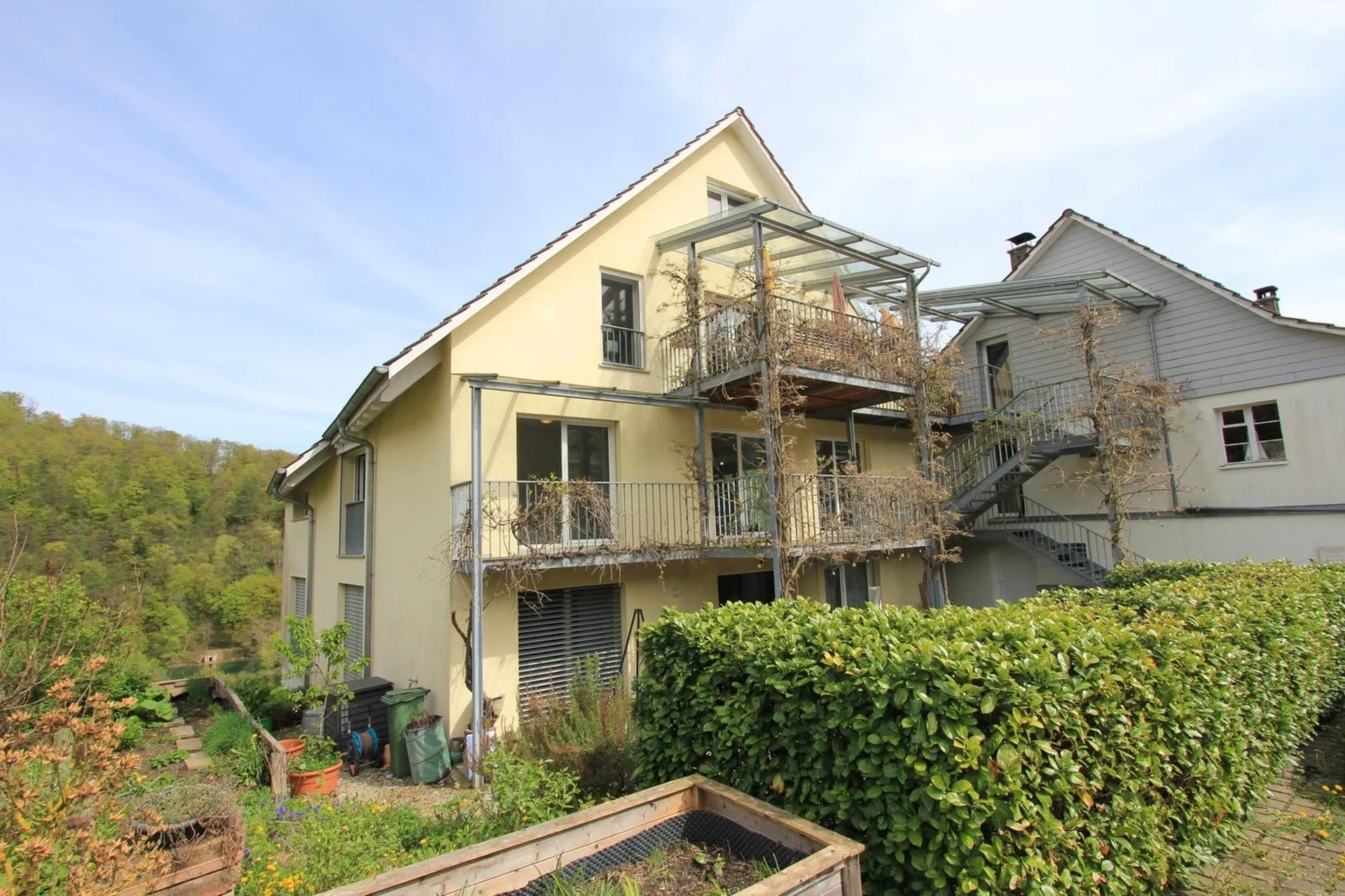 Helle 4½-Zimmerwohnung in der Nähe vom Rheinufer