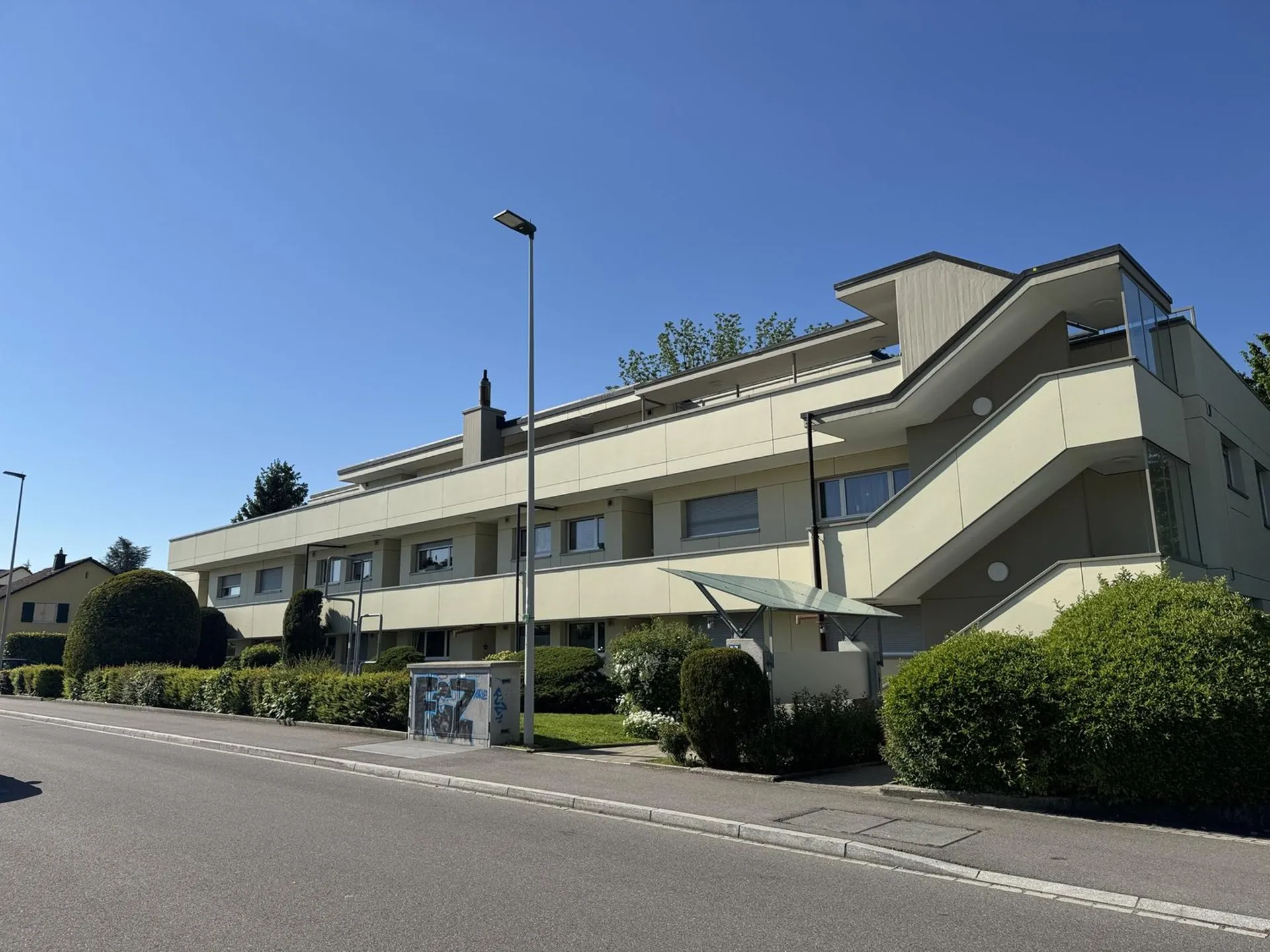 Gemütliche 2.5-Zimmer-Wohnung mit Gartensitzplatz in Wallisellen