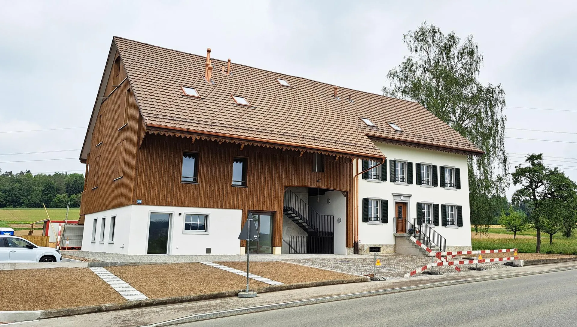 ERSTVERMIETUNG Katzenrüti: Sanierung eines ehemaligen Bauernhauses