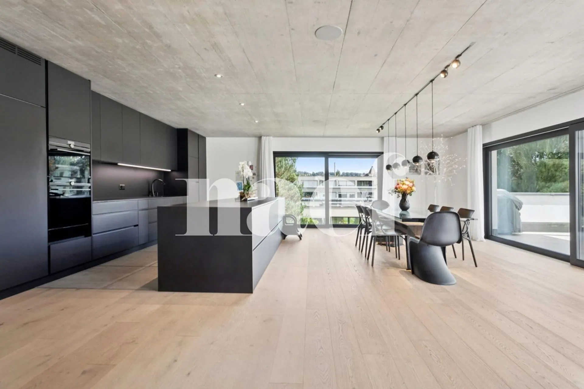 EN EXCLUSIVITÉ : Magnifique logement de 4.5 pièces de 182 m² avec grande terrasse à vendre à Fribourg