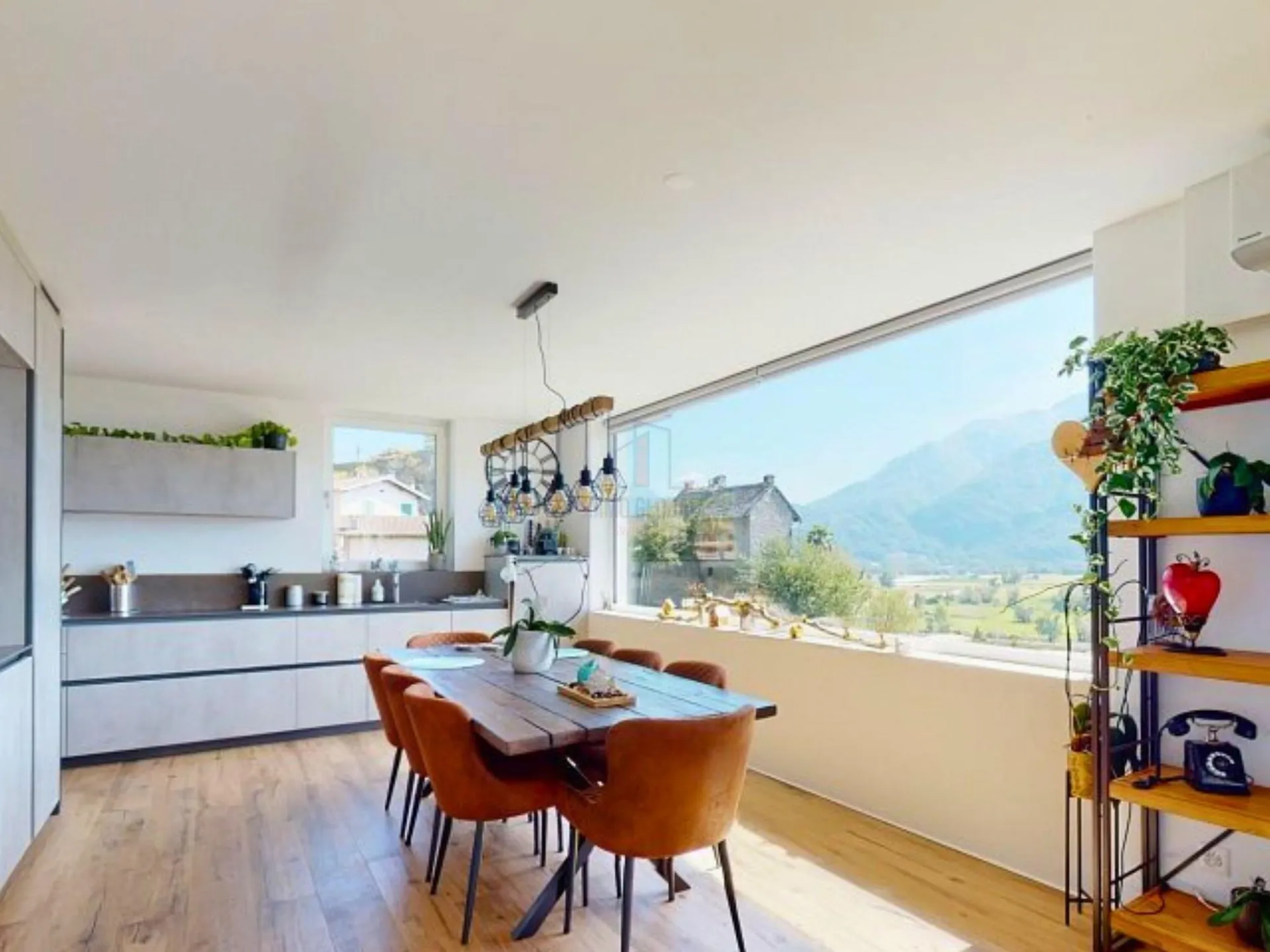 BACIATA DAL SOLE, ANCHE CON FORMULA  RENT TO BUY