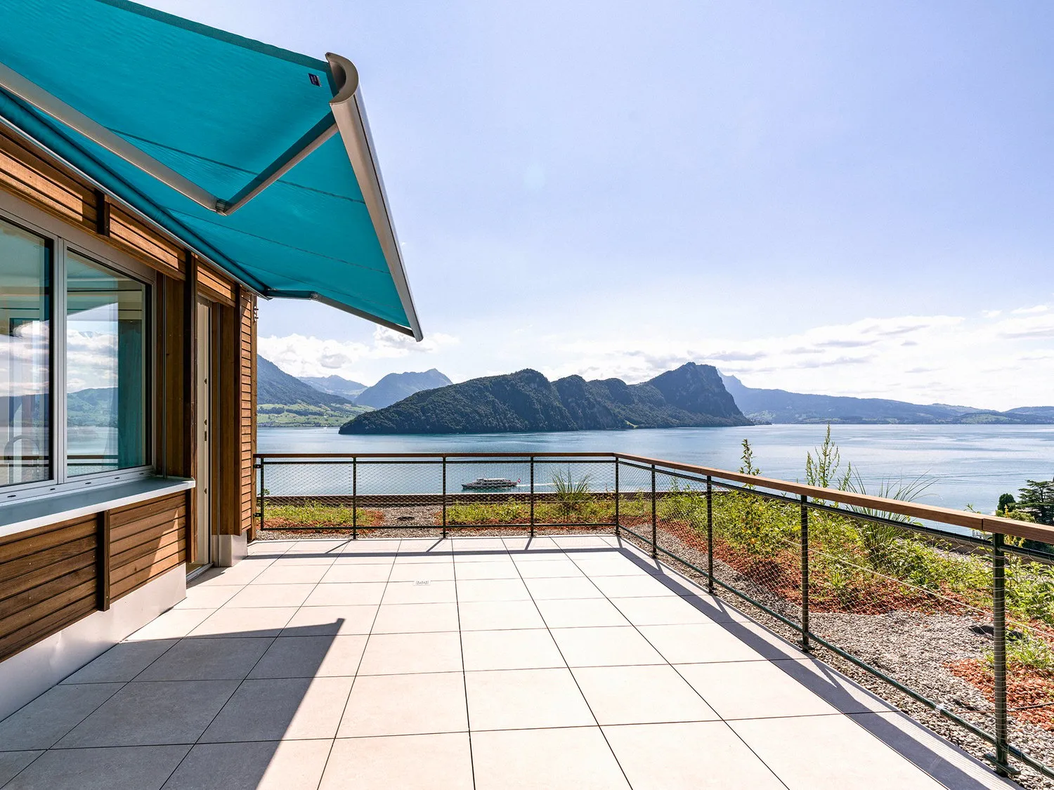 Exklusive 5.5-Zimmer-Attikawohnung in Vitznau – Wohnen mit Seeblick