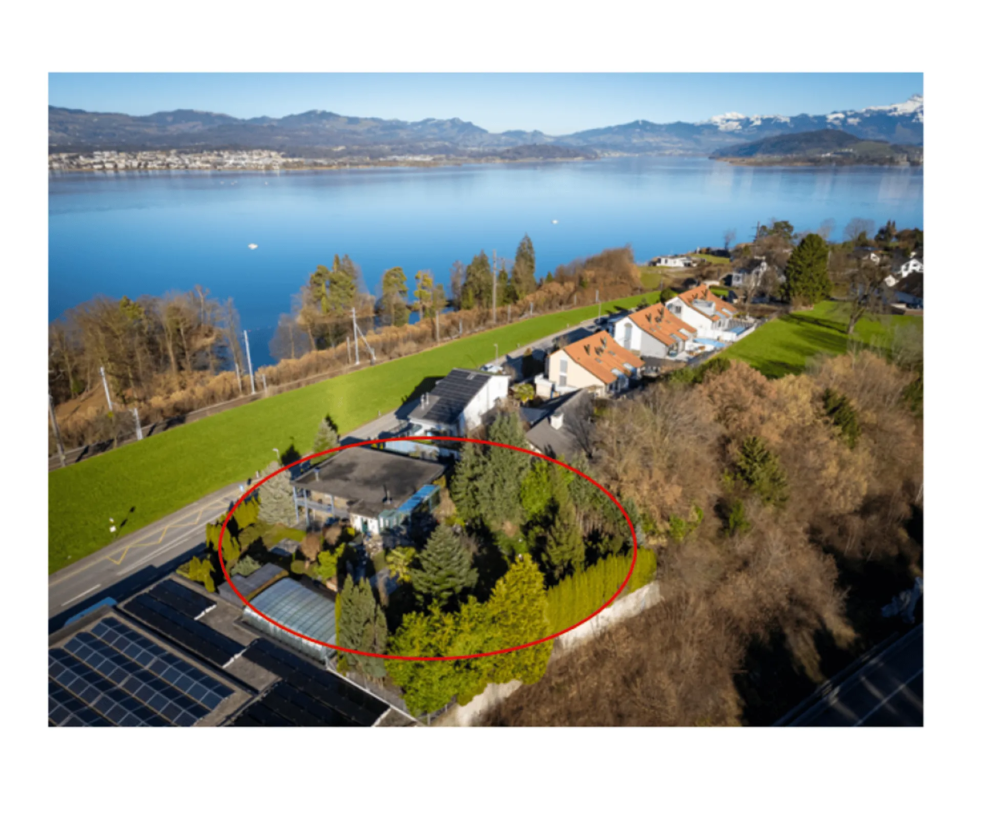 Seesichtparzelle mit Potenzial, Grundstück 1'249 m²/ EFH mit Einliegerwohnung