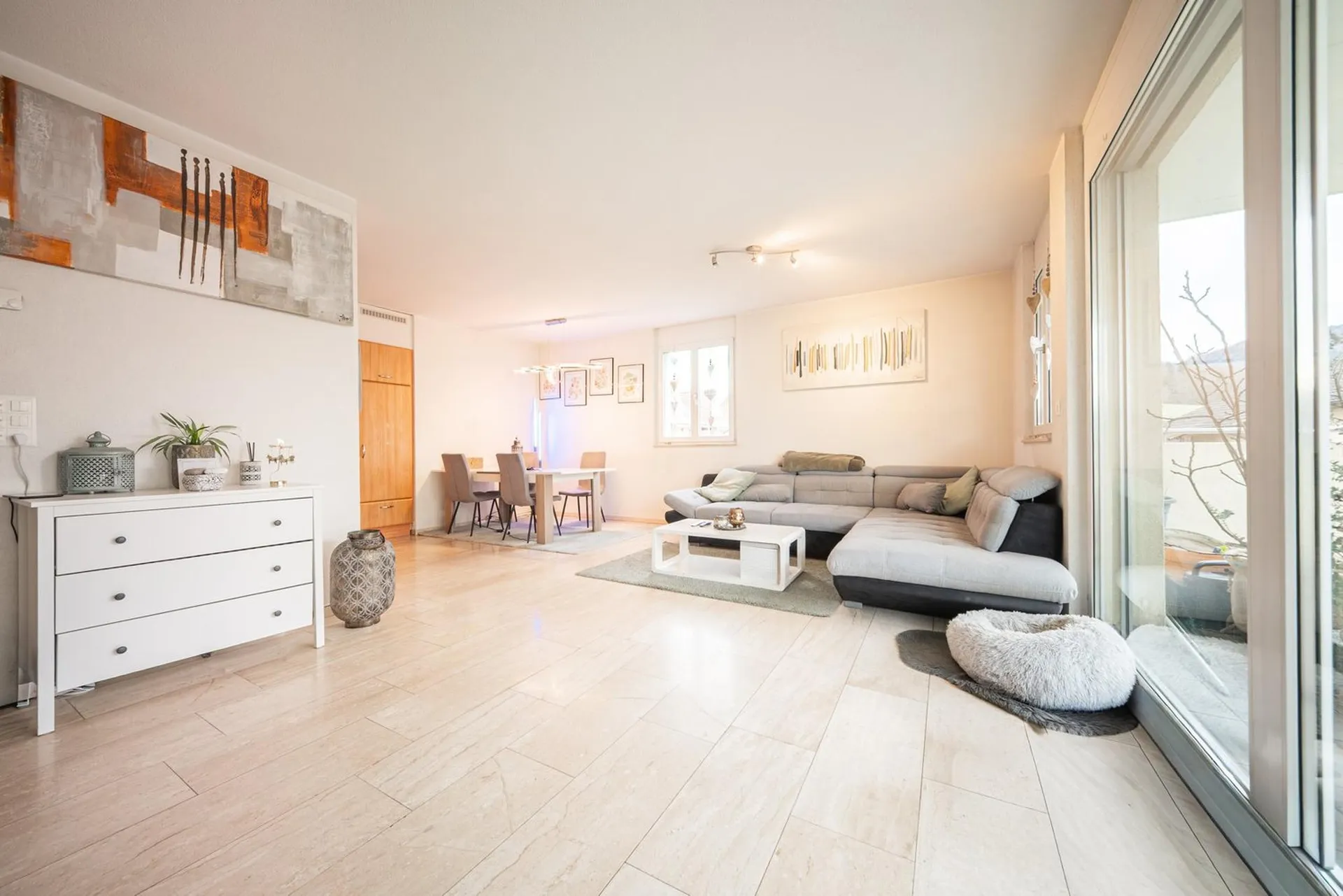 Günstige 4.5-Zimmer-Wohnung im 1. OG in Breitenbach – modern, familienfreundlich und mit Balkon