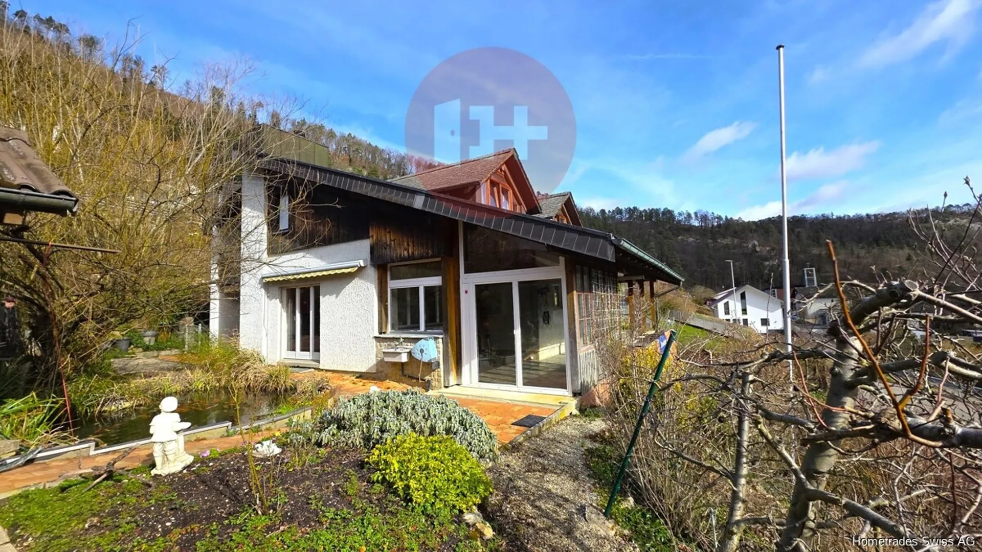 PARADIES FÜR DIE FAMILIE AN PRIVILEGIERTER LAGE!