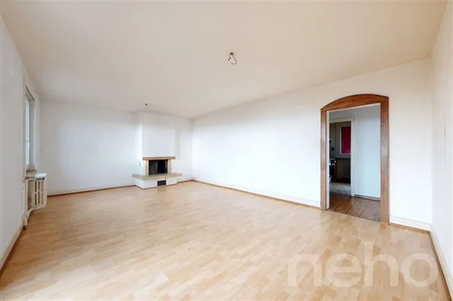 3,5-Zimmer-Wohnung mit Seeblick 80 m², Südwest-Balkon