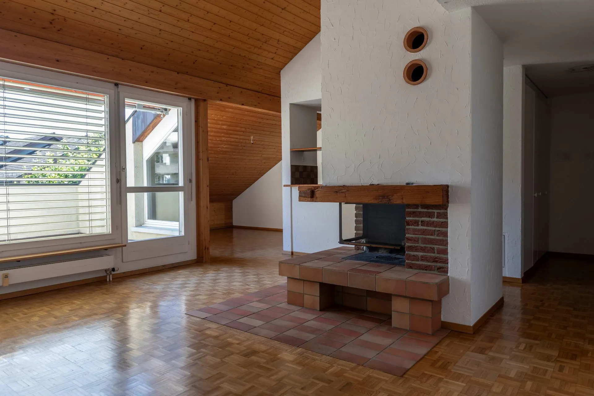 1 gratis Monat - schöne und gemütliche Dachwohnung