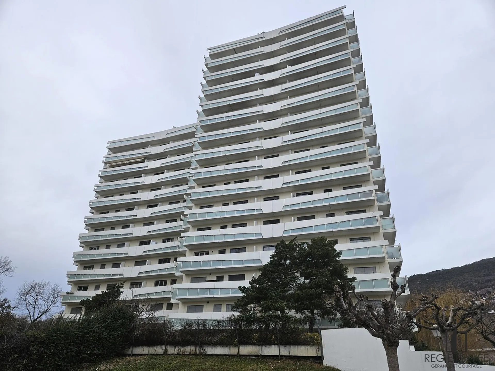 Appartement de 2.5 pièces au 3ème étage