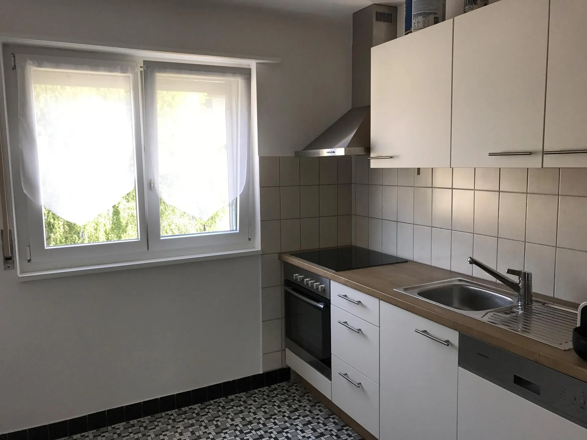 Appartement 3.5 pièces avec balcon et belle vue à Haute-Sorne