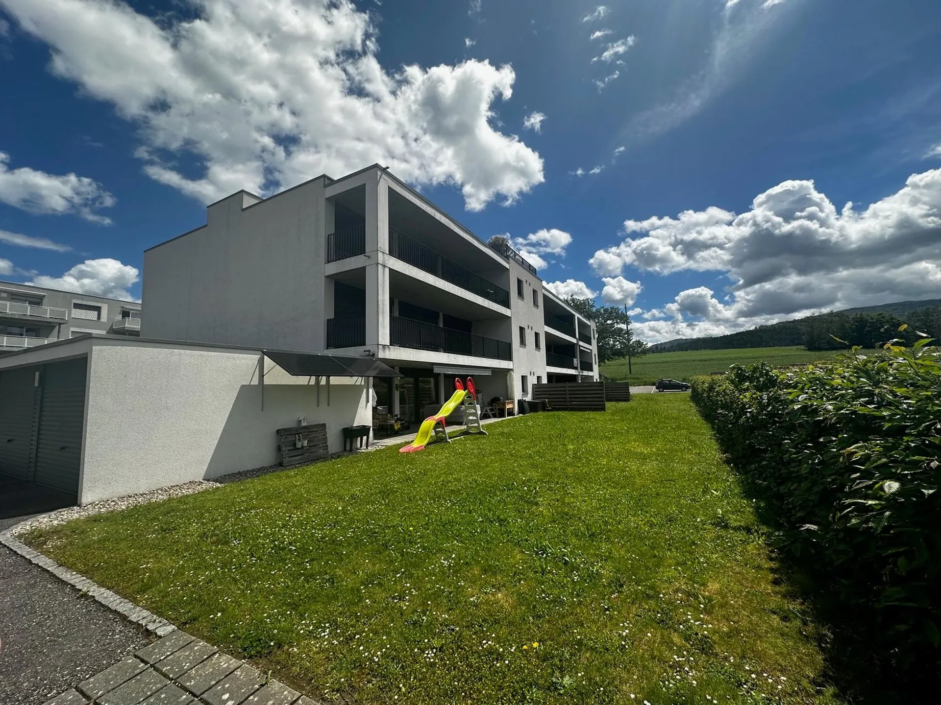 Image 12