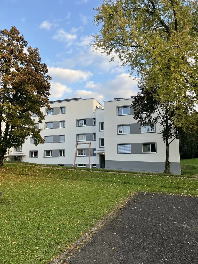Sanierte 4.5-Zimmer-Wohnung im 3. OG in Gossau zu vermieten!