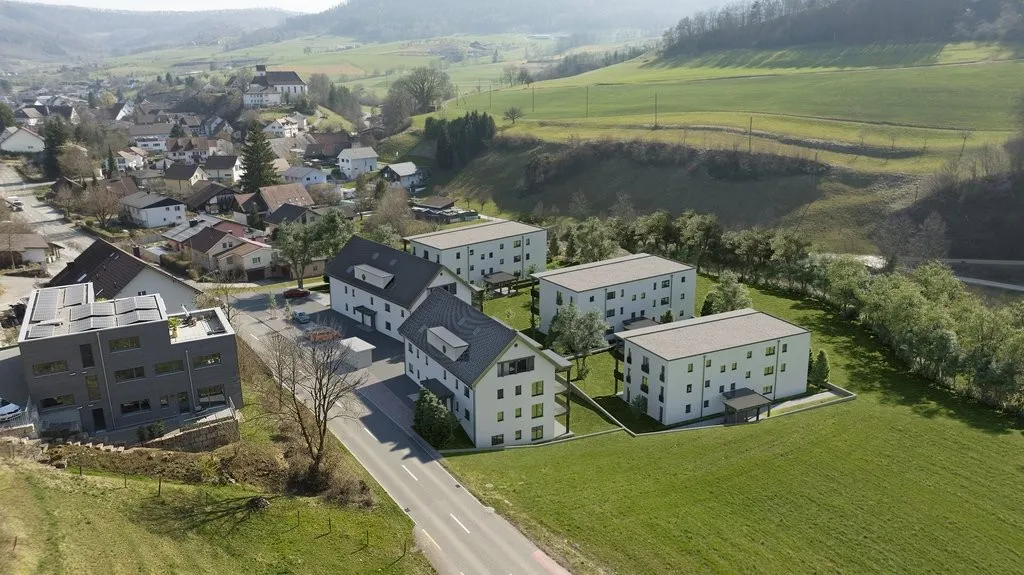 GROSSER UND VIELSEITIG NUTZBARER HOBBYRAUM IN WÖLFLINSWIL
