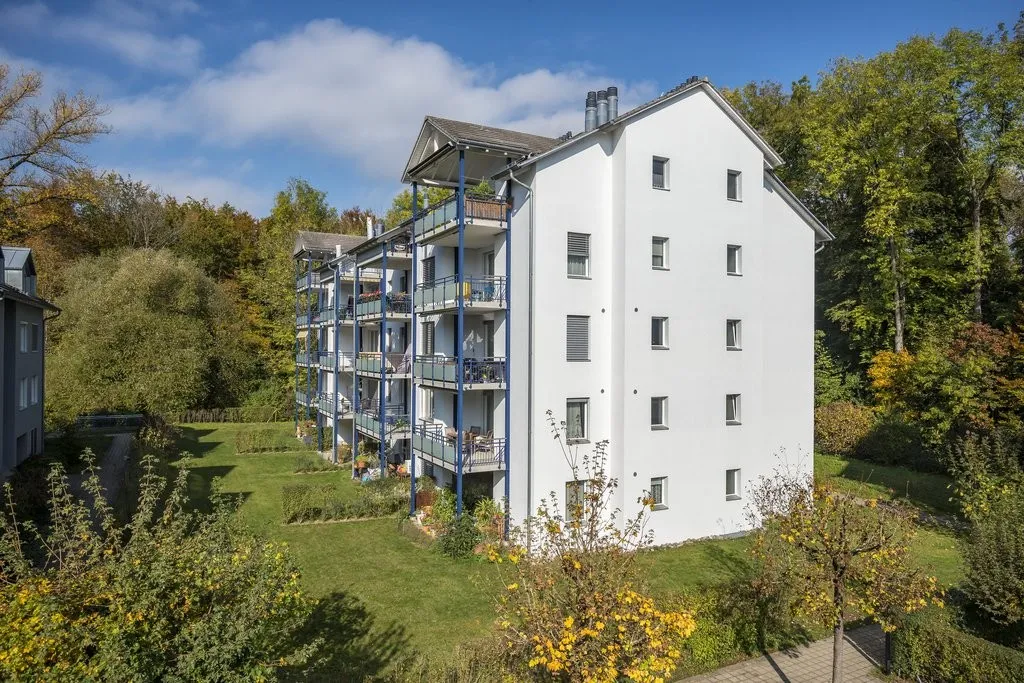Einstellplatz an toller Lage zu vermieten