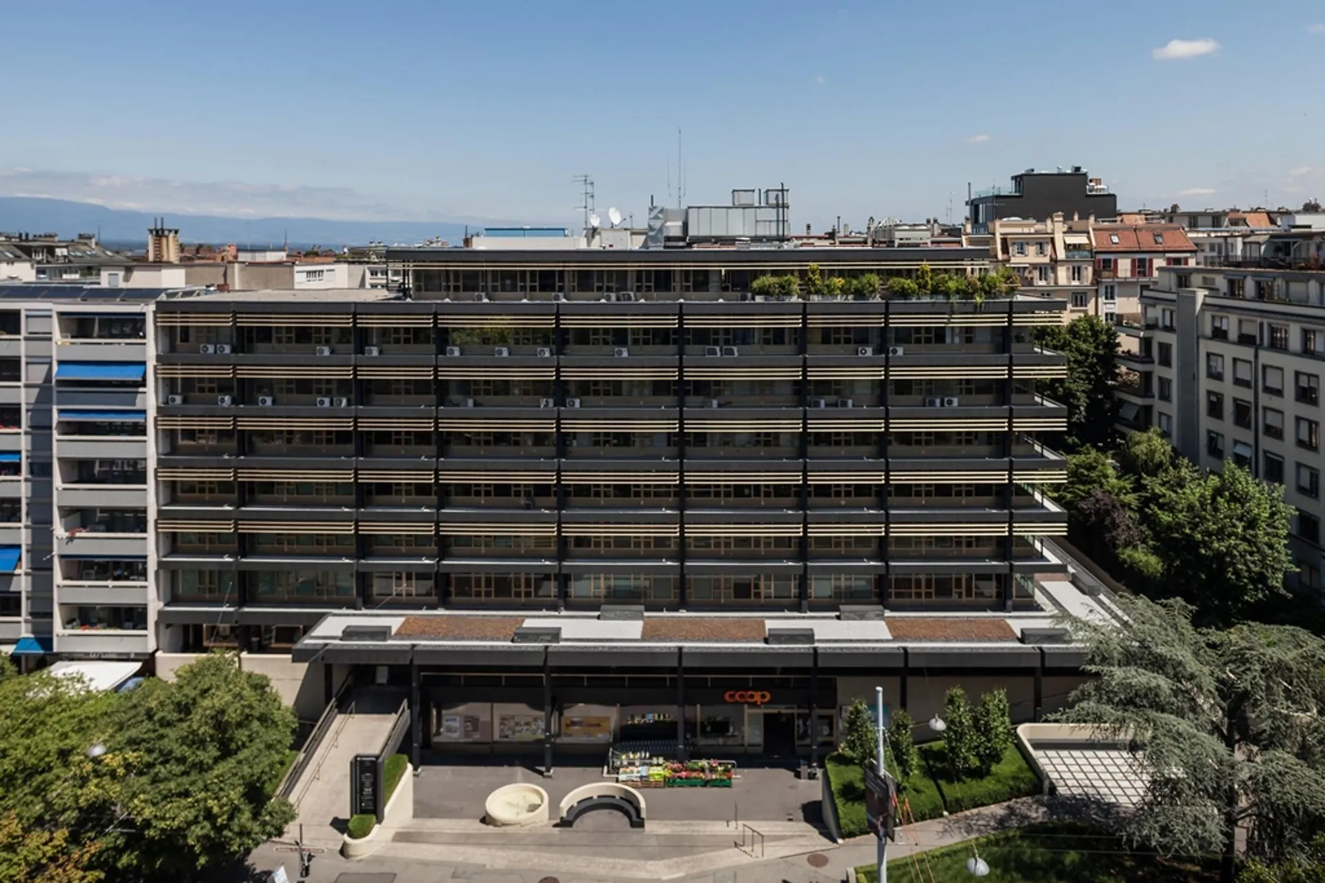 Champel - Bureaux de standing aménagés à deux pas du Léman Express