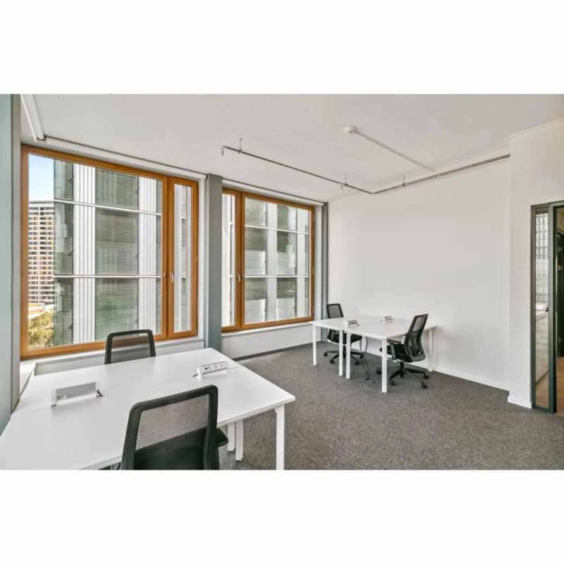 Privater Büroraum ganz auf Ihre individuellen Unternehmensbedürfnisse angepasst in Regus Andreaspark