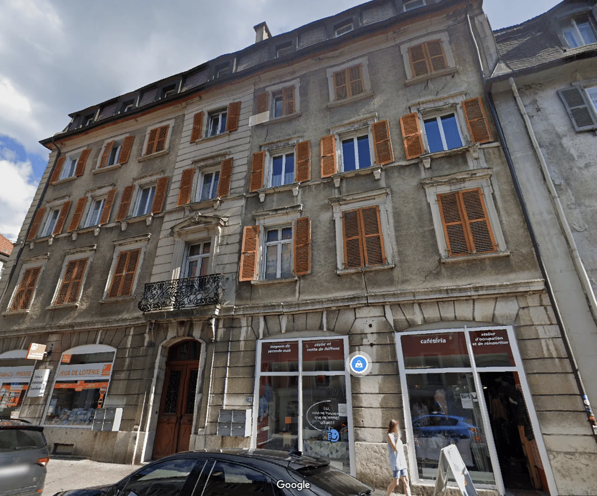 Spacieux appartement de 5 pièces avec vue imprenable au Locle