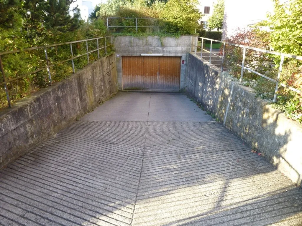 Suchen Sie einen Einstellplatz?