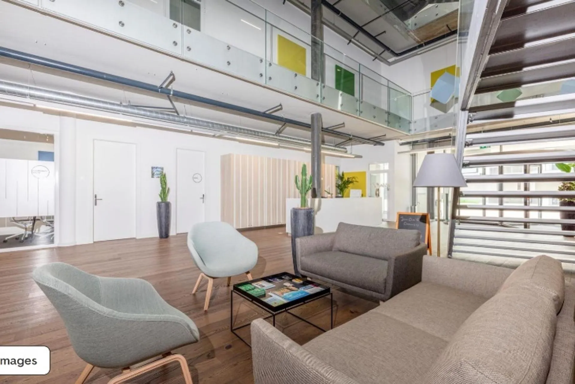 Réservez un espace de bureau ouvert pour les entreprises de toutes tailles à Regus iLife City