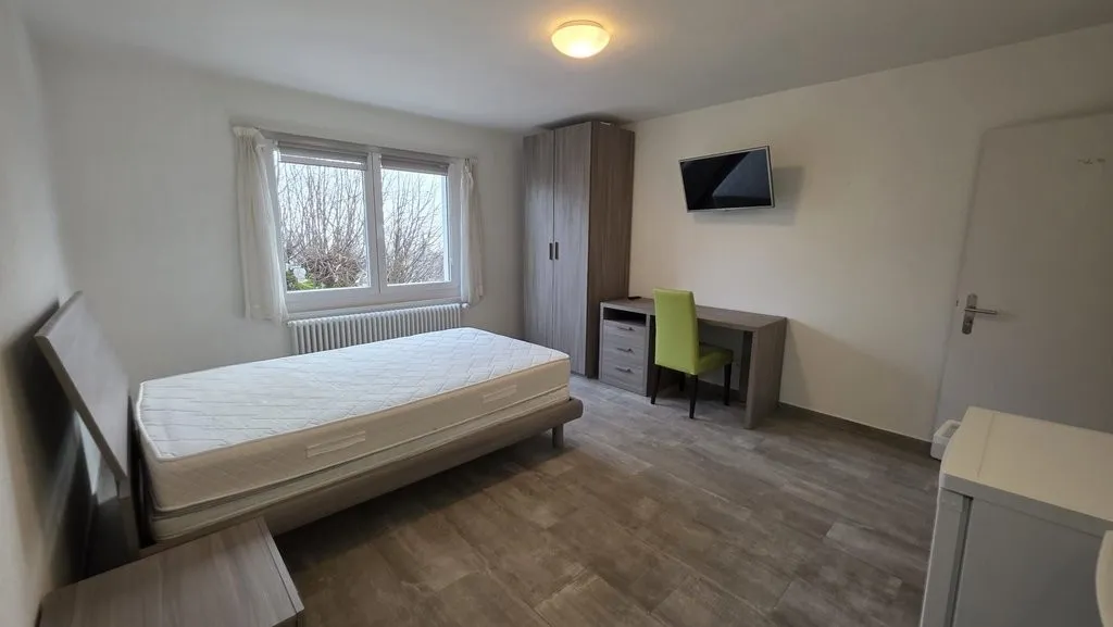 CHAMBRE MEUBLÉE A LOUER