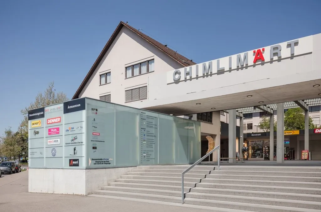 72m² office