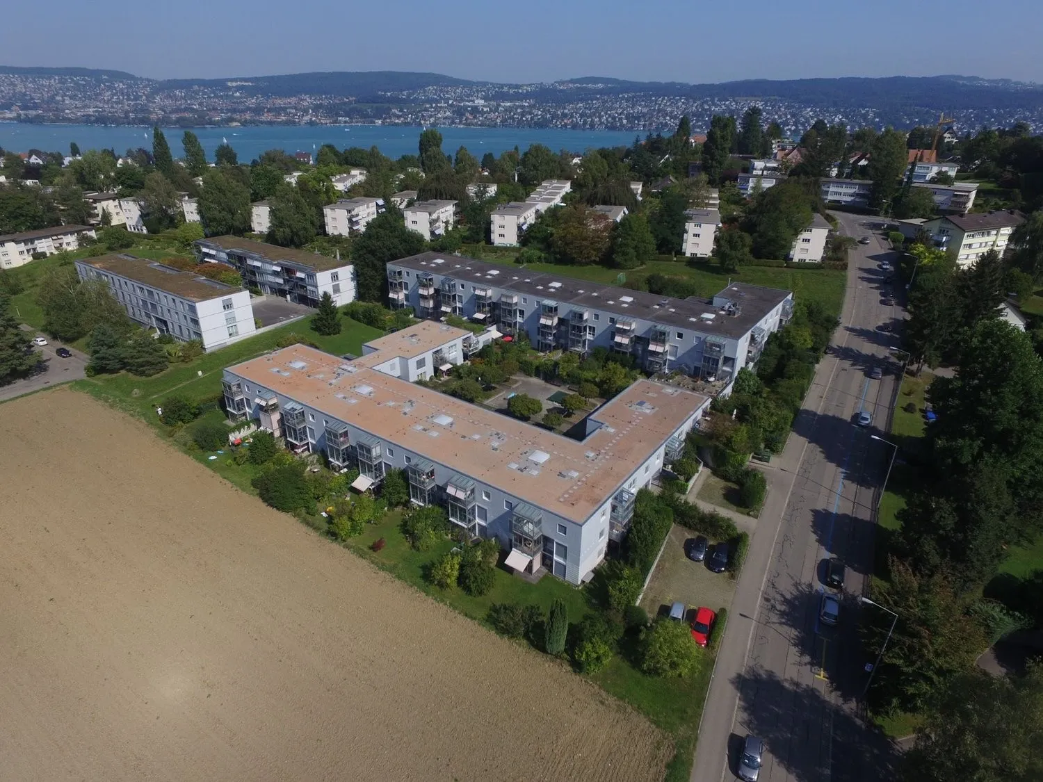 Freie Garagenparkplätze in Wollishofen