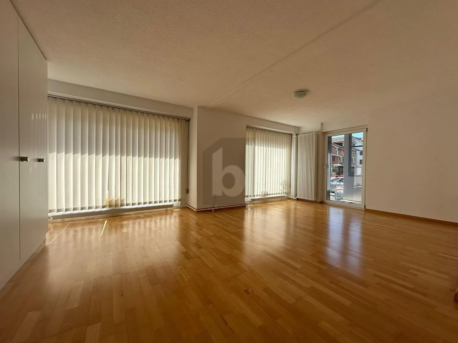 VIELSEITIG, MIT GARTEN UND PRIVATSPÄHRE