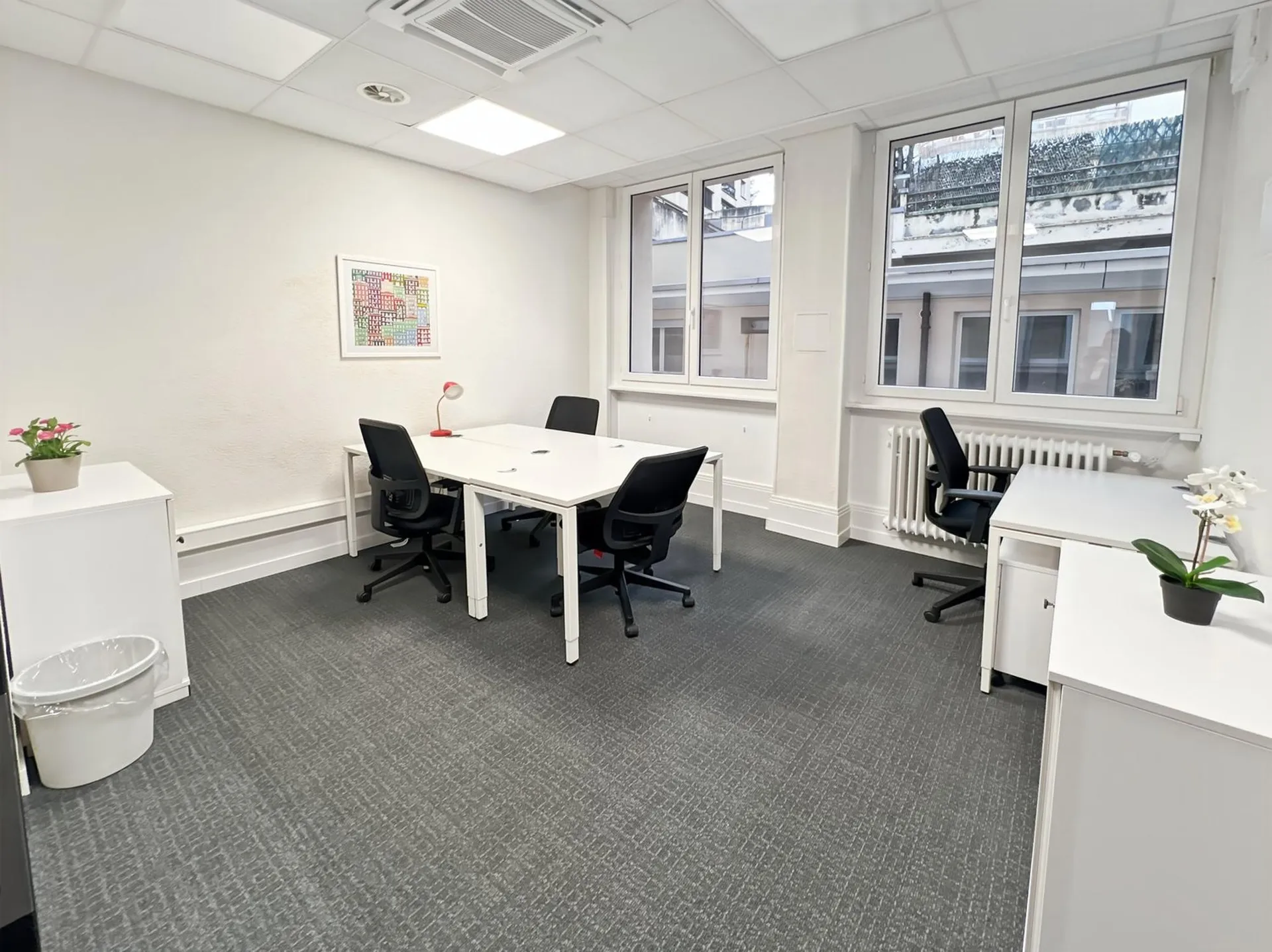 Trouvez un espace de bureau à Regus Main Station pour 5 personnes où tout est pris en charge