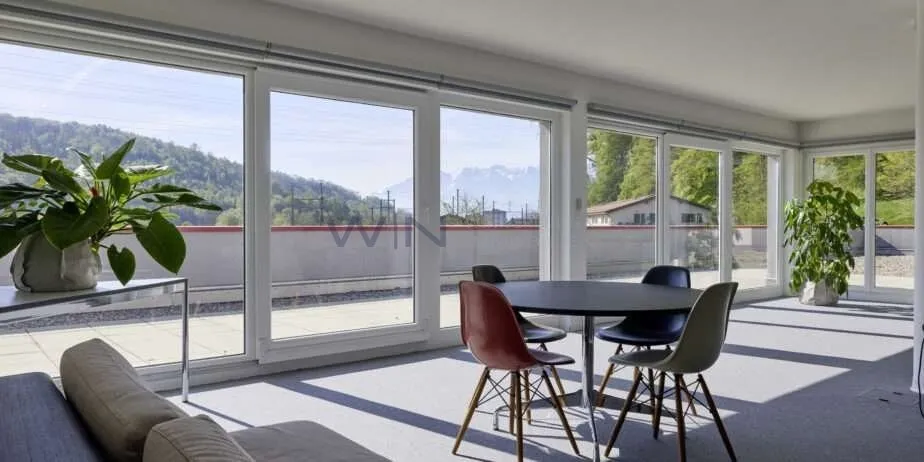 Exceptional office with Mountain Views