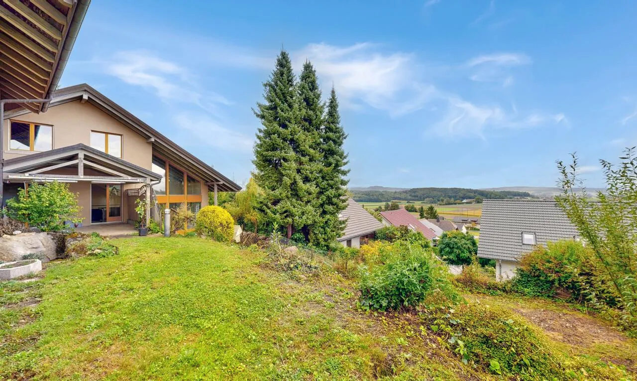 7-Zimmer-Einfamilienhaus an ruhiger Lage mit Garten und Weitblick